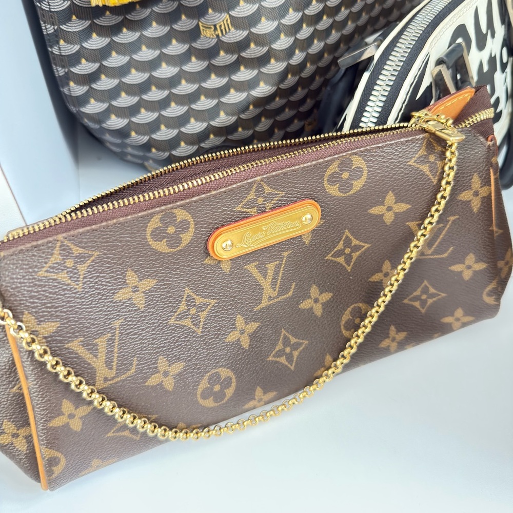 Louis Vuitton Brown and Gold Monogram Wristlet